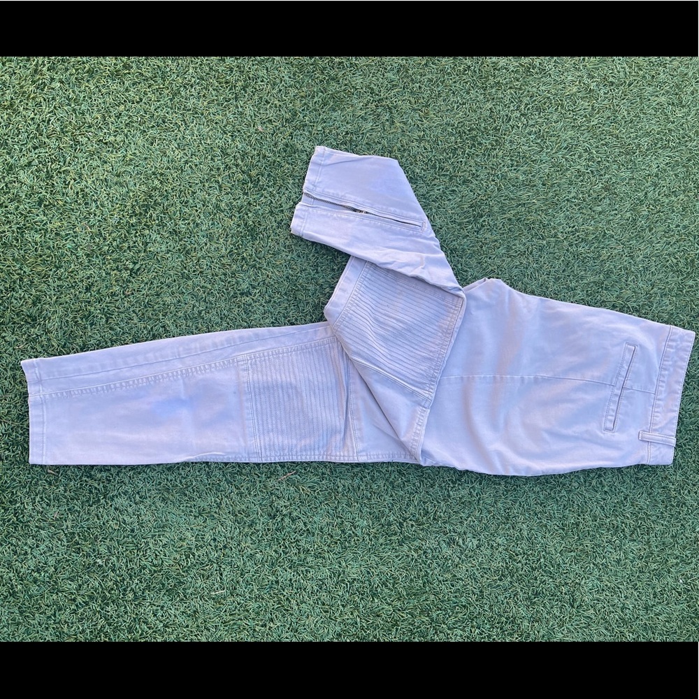 KHAKIS by GAP  ‘skinny mini’ sz6
